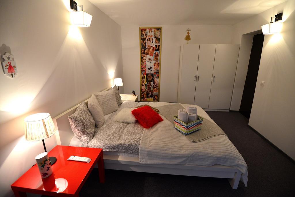 Hotel Biscuit Kolozsvár Szoba fotó
