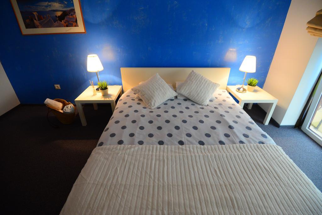 Hotel Biscuit Kolozsvár Szoba fotó