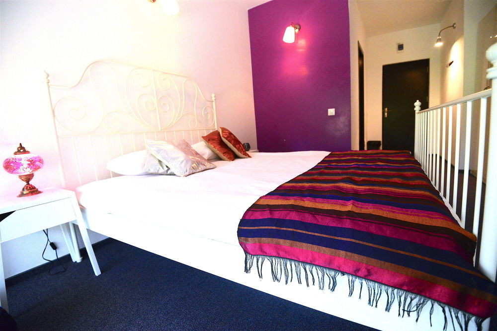 Hotel Biscuit Kolozsvár Kültér fotó