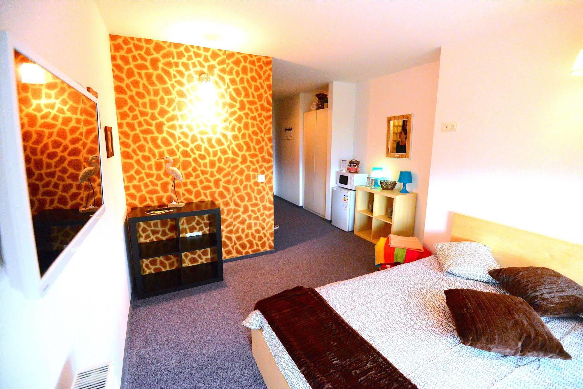 Hotel Biscuit Kolozsvár Kültér fotó
